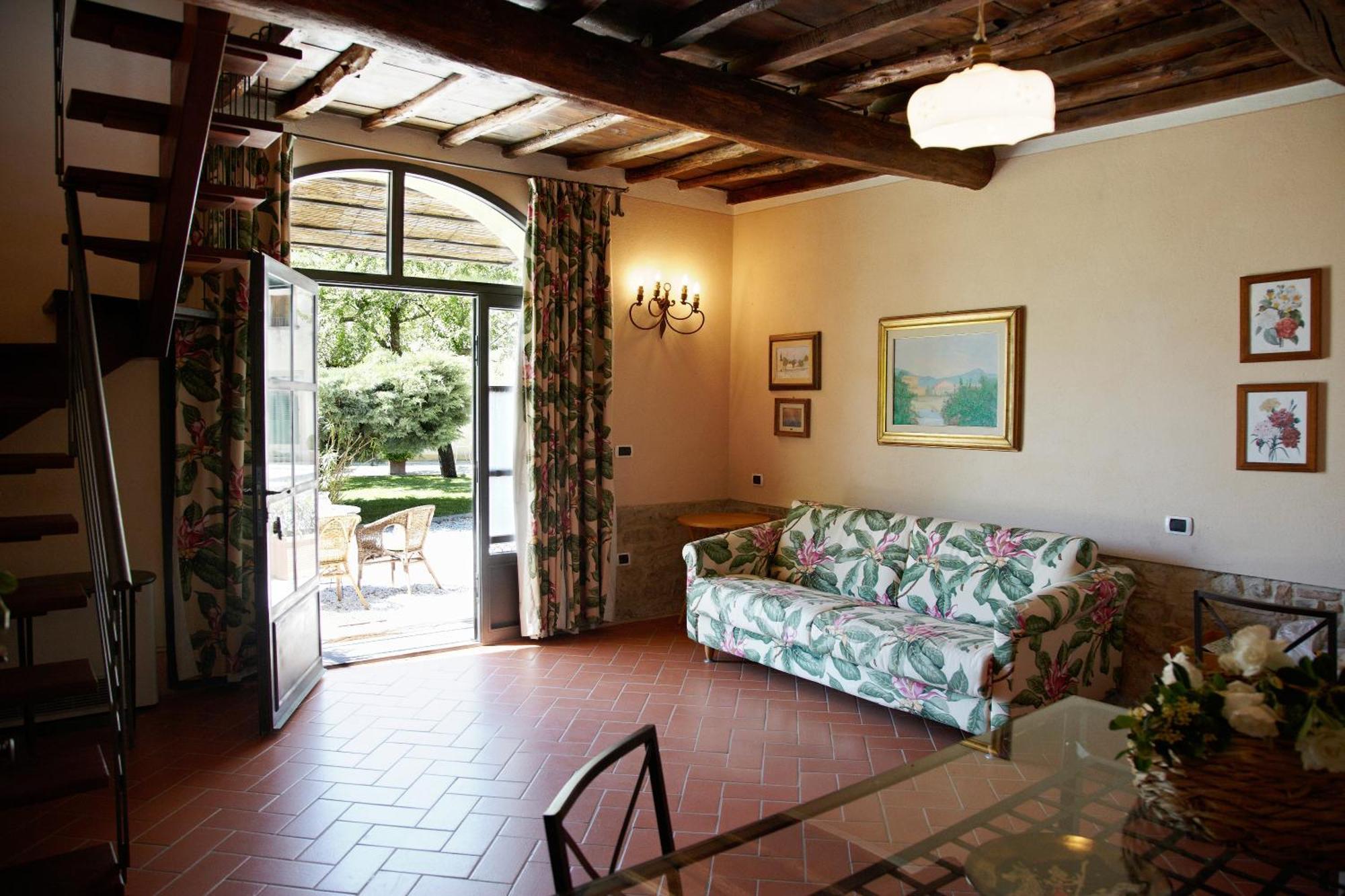 Relais Villa Belpoggio - Residenza D'Epoca Loro Ciuffenna Habitación foto